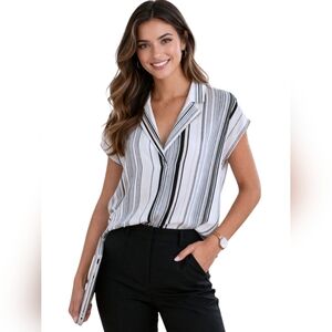 Cleo Petites Striped V-Neck Collared Blouse Cap Sleeve Black White Sz MP